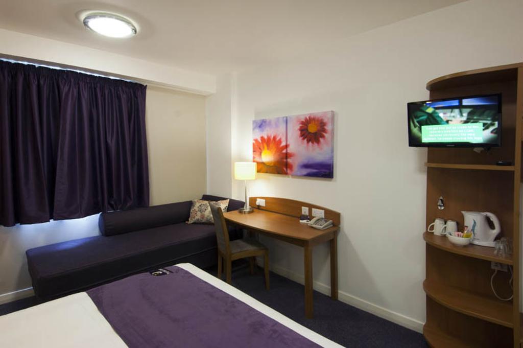 Premier Inn Birmingham City - Waterloo St Kültér fotó